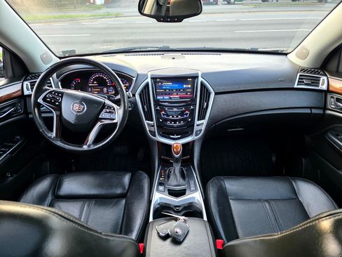 Used 2016 Cadillac SRX Luxury w/ Driver Awareness Package image 18