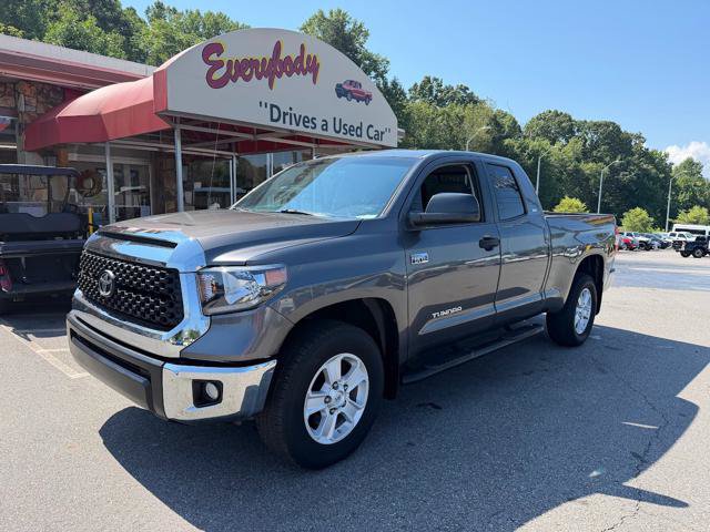 Used 2015 Toyota Tundra SR5 AWD/4WD image 1