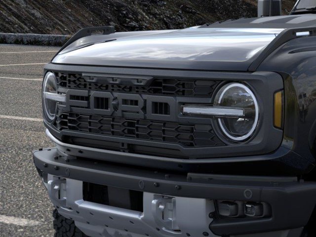 New 2026 Ford Bronco Raptor w/ Interior Carbon Fiber Pack AWD/4WD image 19