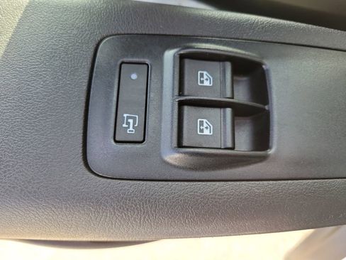 Used 2023 RAM ProMaster 2500 FWD image 24