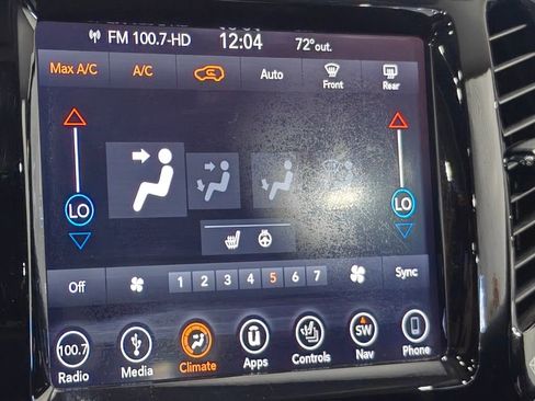 Used 2019 Jeep Cherokee Limited w/ Trailer Tow Group AWD/4WD image 41