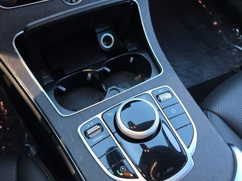 Used 2021 Mercedes-Benz C 300 4MATIC Sedan image 21