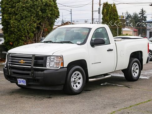Used 2011 Chevrolet Silverado 1500 W/T image 4