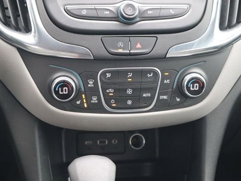 Used 2024 Chevrolet Equinox LT image 15