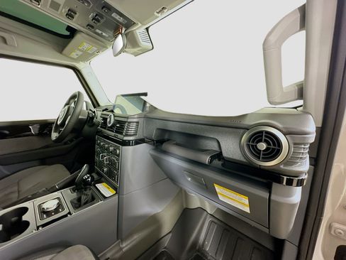 New 2025 INEOS Grenadier Fieldmaster Edition image 51