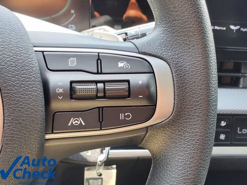 Used 2023 Kia Sportage LX FWD image 22