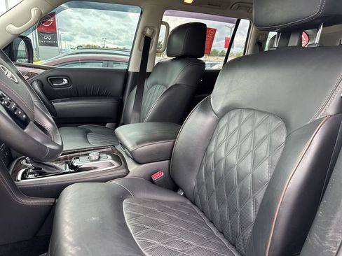 Certified 2023 Nissan Armada Platinum w/ Captain's Chairs Package AWD/4WD image 17