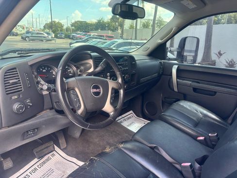 Used 2012 GMC Sierra 2500 SLE w/ SLE Preferred Package AWD/4WD image 7