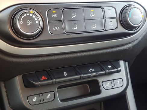 Used 2019 Chevrolet Colorado LT w/ LT Convenience Package image 20