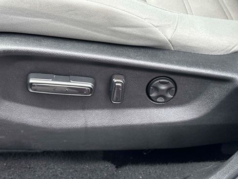 Certified 2021 Honda CR-V EX image 19