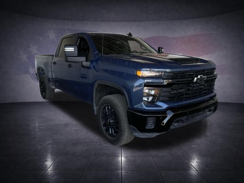 Used 2025 Chevrolet Silverado 2500 Custom w/ Custom Value Package AWD/4WD image 7
