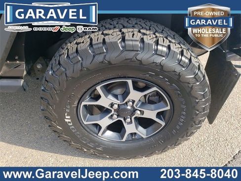 Used 2018 Jeep Wrangler Unlimited Rubicon w/ Cold Weather Group image 22