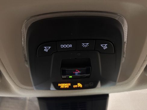 Used 2024 Toyota Corolla LE image 23