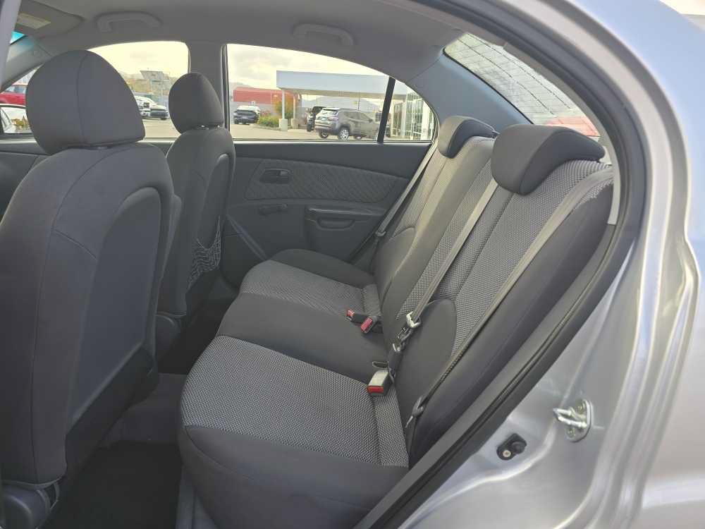 Used 2009 Kia Rio LX FWD image 17