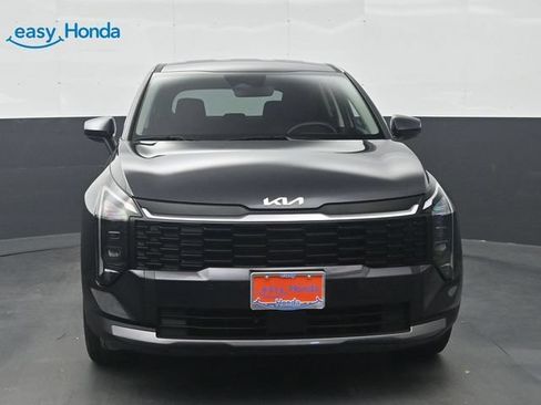 Used 2026 Kia Sportage LX FWD image 2