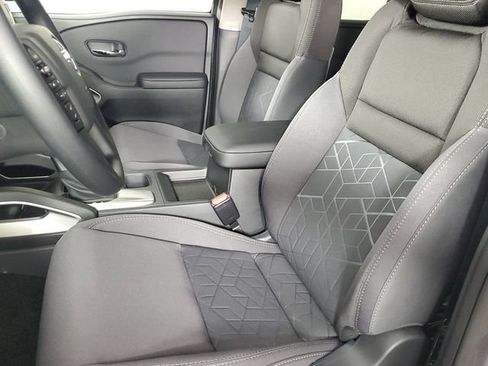 New 2026 Nissan Frontier SV w/ Tow Package RWD image 13