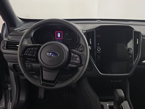 Certified 2025 Subaru Forester Premium AWD/4WD image 11