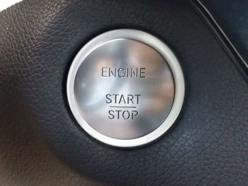 Used 2019 Mercedes-Benz GLS 450 4MATIC image 26