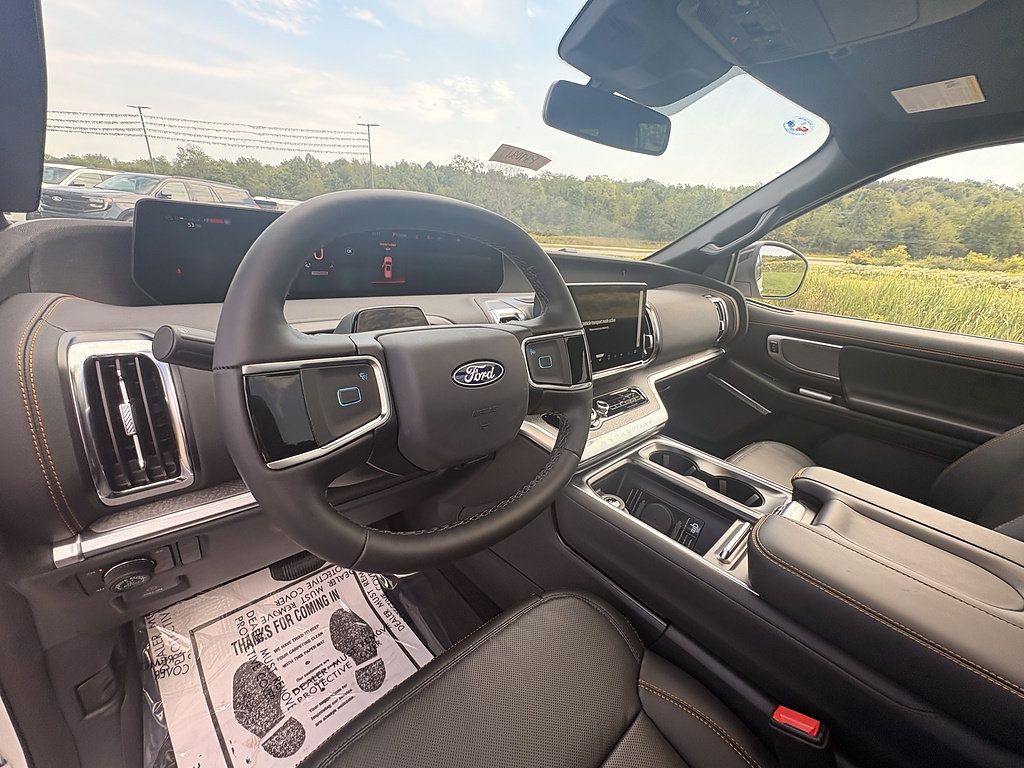 New 2027 Ford Expedition Tremor w/ Driver's Package AWD/4WD image 31