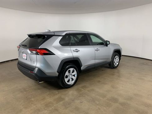Used 2024 Toyota RAV4 LE image 8