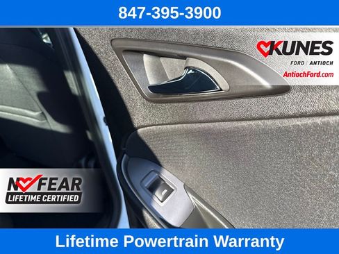 Used 2024 Chevrolet Malibu LT image 19