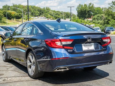 Used 2018 Honda Accord Touring image 5
