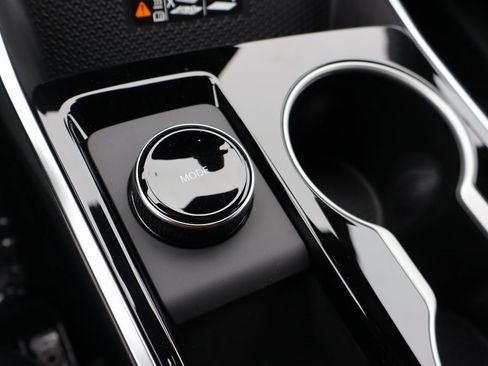 New 2026 Chevrolet Equinox LT image 11