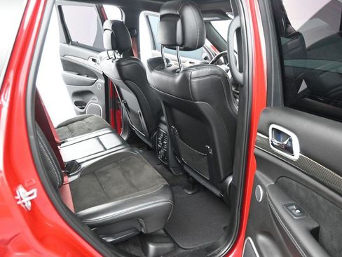 Used 2019 Jeep Grand Cherokee Trackhawk w/ Trailer Tow Group IV AWD/4WD image 16