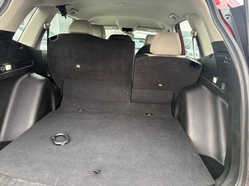 Used 2023 Honda CR-V LX image 9