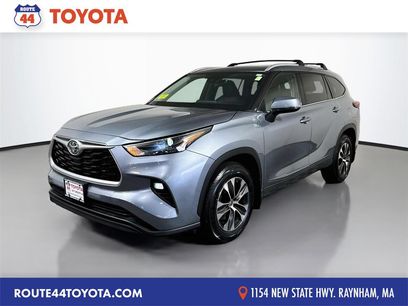 Used 2022 Toyota Highlander XLE