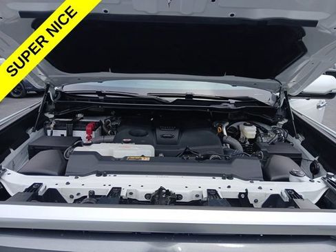 Used 2023 Toyota Tundra Limited AWD/4WD image 35