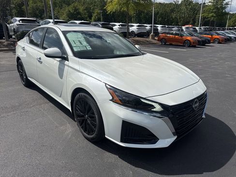 New 2025 Nissan Altima 2.5 SV w/ SV Special Edition Package image 1