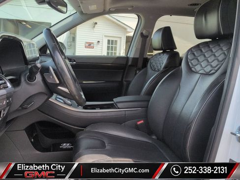 Used 2021 Hyundai Palisade Limited w/ Cargo Package AWD/4WD image 17