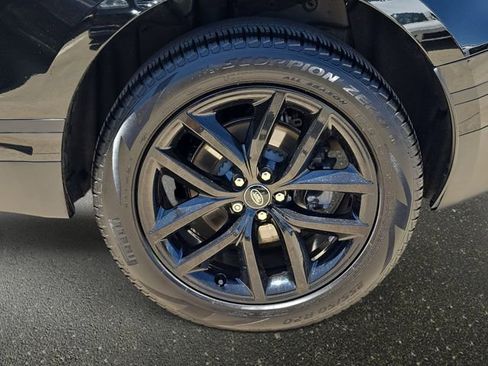 Used 2024 Land Rover Range Rover Velar S AWD/4WD image 38