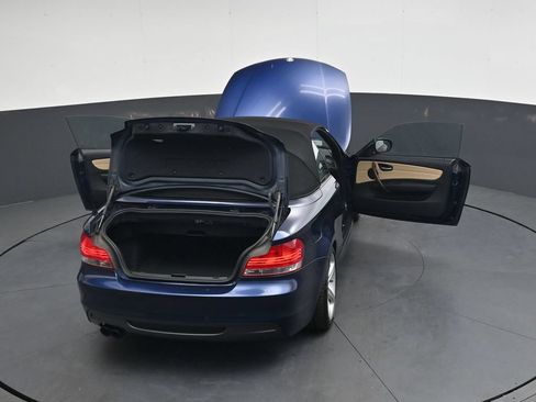 Used 2011 BMW 135i Convertible RWD image 49