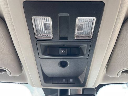 Used 2017 RAM 1500 Laramie w/ Convenience Group AWD/4WD image 31