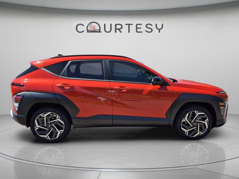 New 2026 Hyundai Kona SEL Premium FWD image 6