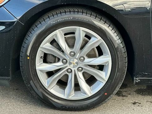 Used 2023 Chevrolet Malibu LT FWD image 33