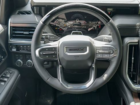 New 2026 GMC Yukon XL Denali w/ Denali Reserve Package AWD/4WD image 23