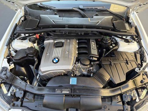 Used 2006 BMW 330i Sedan image 66