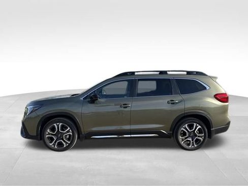 Used 2025 Subaru Ascent Limited w/ Popular Package #2 AWD/4WD image 6