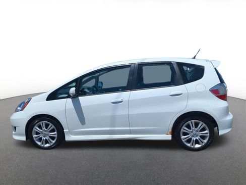 Used 2010 Honda Fit Sport image 3