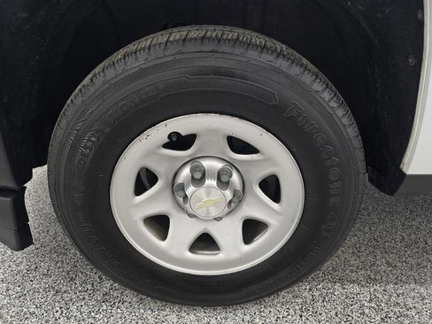 Used 2018 Chevrolet Silverado 1500 W/T w/ Trailering Package RWD image 25