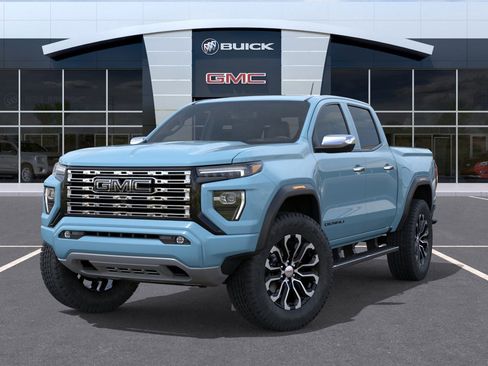 New 2026 GMC Canyon Denali w/ LPO, Black Badging Package image 6