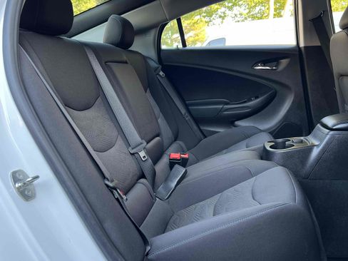 Used 2019 Chevrolet Volt LT FWD image 59
