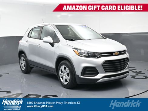 Used 2019 Chevrolet Trax LS image 1