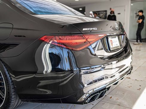 Used 2025 Mercedes-Benz S 63 AMG S image 12