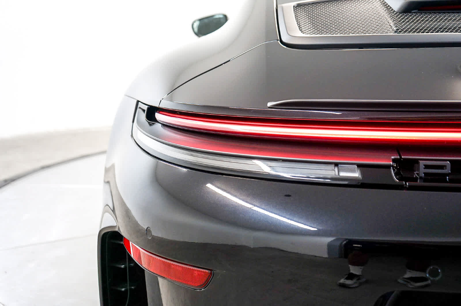 Certified 2025 Porsche 911 GT3 RWD image 11