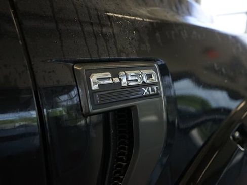 Used 2022 Ford F150 XLT w/ Equipment Group 302A High AWD/4WD image 16
