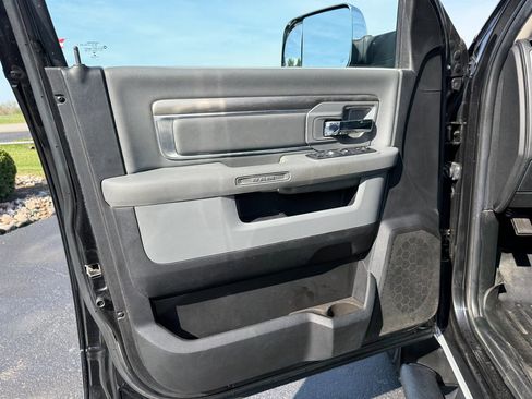 Used 2018 RAM 2500 Big Horn w/ Harvest Edition image 36